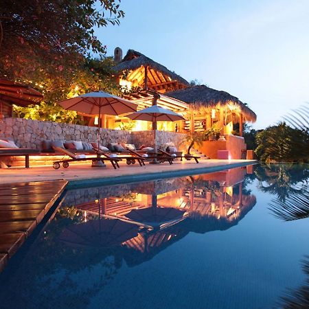 Amuleto Hotell Ixtapa  Exteriör bild