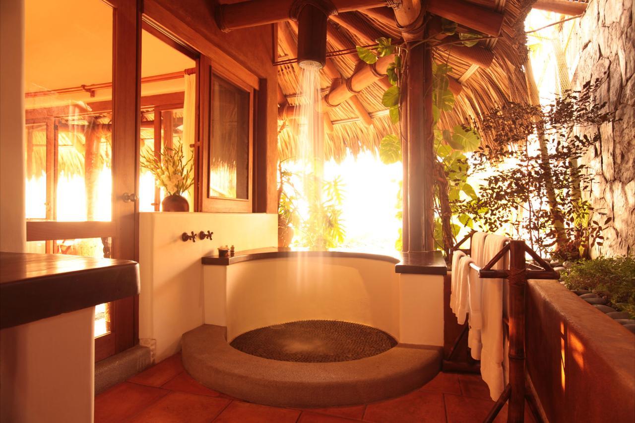 Amuleto Hotell Ixtapa  Exteriör bild