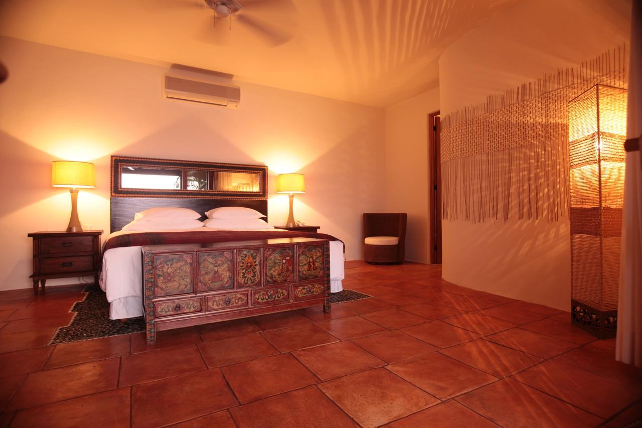 Amuleto Hotell Ixtapa  Exteriör bild