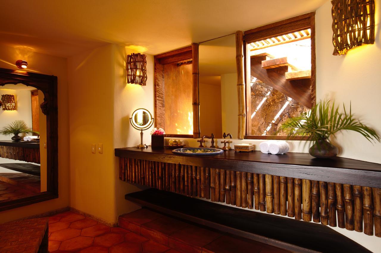 Amuleto Hotell Ixtapa  Exteriör bild